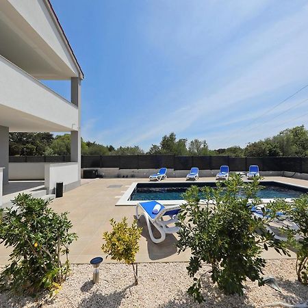 Apartmani Vlado Mitar Sukošan Exterior foto